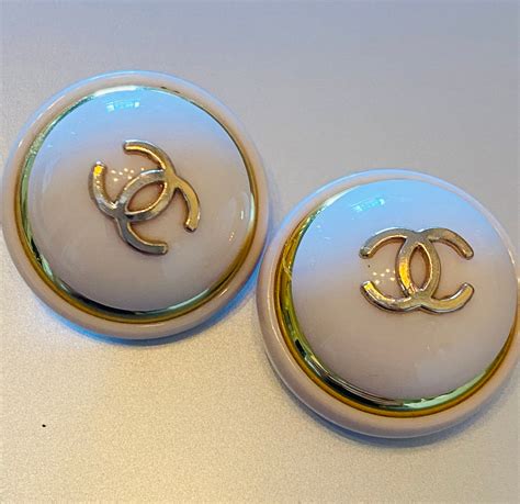 boutons chanel|chanel buttons for sale.